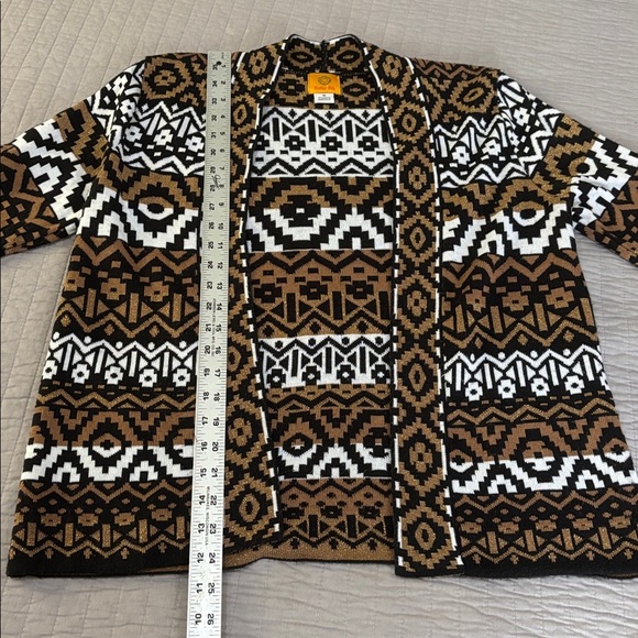 Stunning Ruby Rd. Aztec/Geometric Print Open Cardigan - Size Medium - Picture 4 of 6